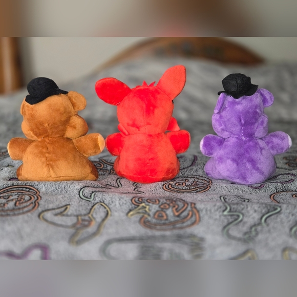 Five Nights at Freddys Plush - Shadow Freddy Fazbear & Foxy Pirate FNAF - Picture 5 of 6